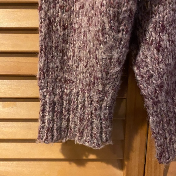 Knit sweater - Picture 3 of 4